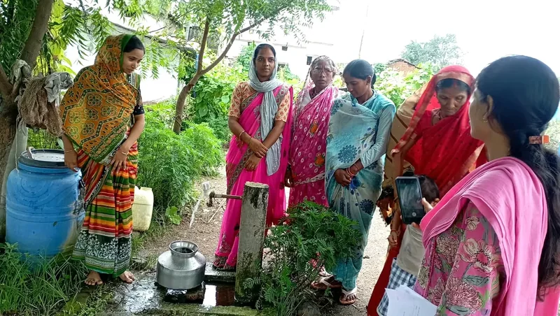 "कहानी बदलाव की" सिर पर पानी ढोने से मिली मुक्ति, अब नल खोलते ही घर पर मिलता है स्वच्छ पानी